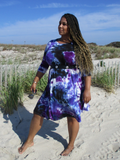 In this photo, Mu is wearing a black leather belt around her waist to show off her curvy size XL body.