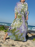 maxi kaftan dress worn at the beah
