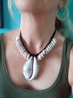 LEATHER & Cowrie Shells Necklace