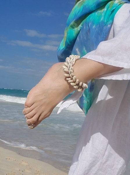 CHUNKY COWRIE SHELL Anklet