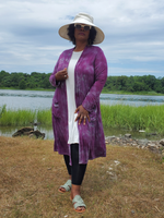 My friend Lisa is a size xl curvy beauty. She looks fab with her white hat, sunglasses, white swing top and skinny jeans on; My hand dyed basic midi cardigan finishes the outfit. See next.