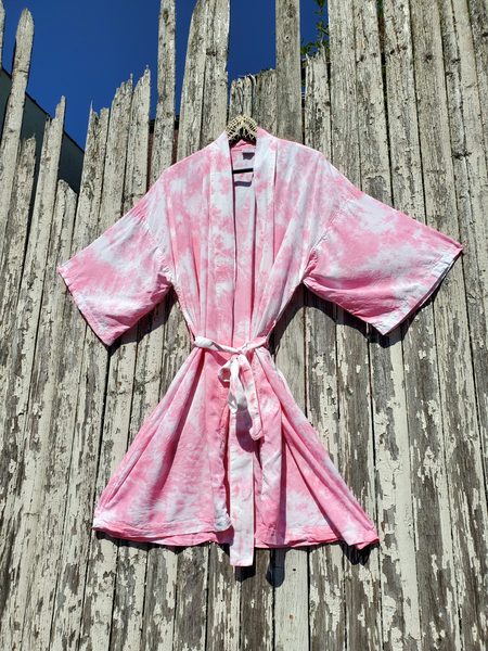 CHERRY BLUSH Short Kimono